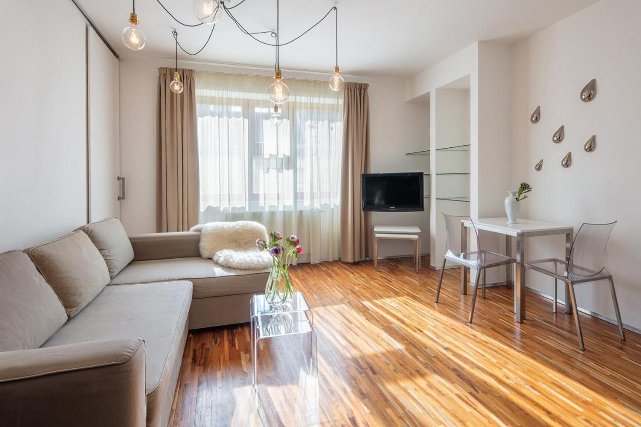 Holečkova 4* Praha